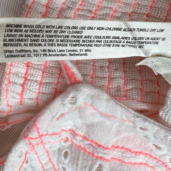 FREE People White and Peach Cotton Eyelet Corset Smocked Back Top -Sz Small, NWT - Picture 13 of 14